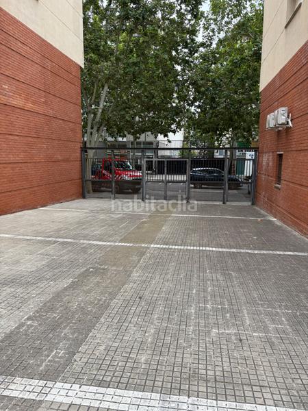 Foto cde4ee0f-cf72-4a81-ae7c-8d44567d396d. Piso Roc Blanc piso + parking en Roc Blanc Terrassa