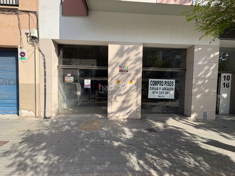 Foto a942340c-3af7-4286-a724-cfc86dae9a46. Local comercial a passeig del comerç 10 a Eixample Sabadell