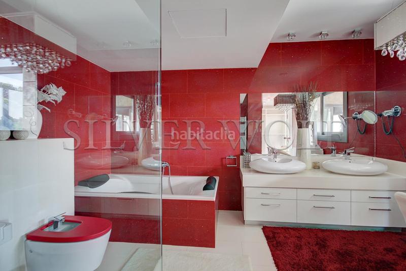 Foto 17271b18-2b3f-4212-8422-5fc9267a5c98. Casa nivel superior en Gava Mar Gavà