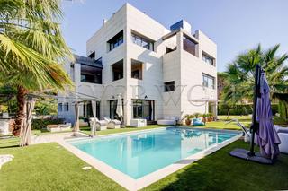 Casa a Gava Mar. Nivel superior