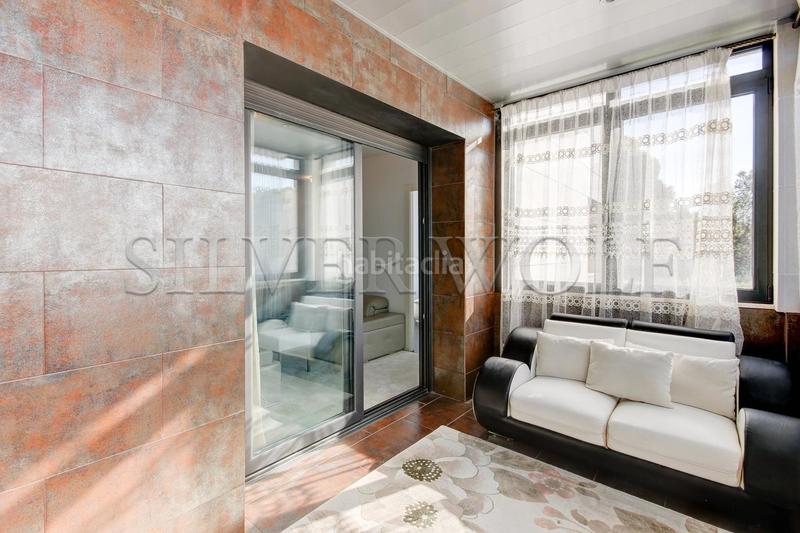 Foto 555ab865-c589-41df-a06e-c4781be173fc. Casa nivel superior en Gava Mar Gavà
