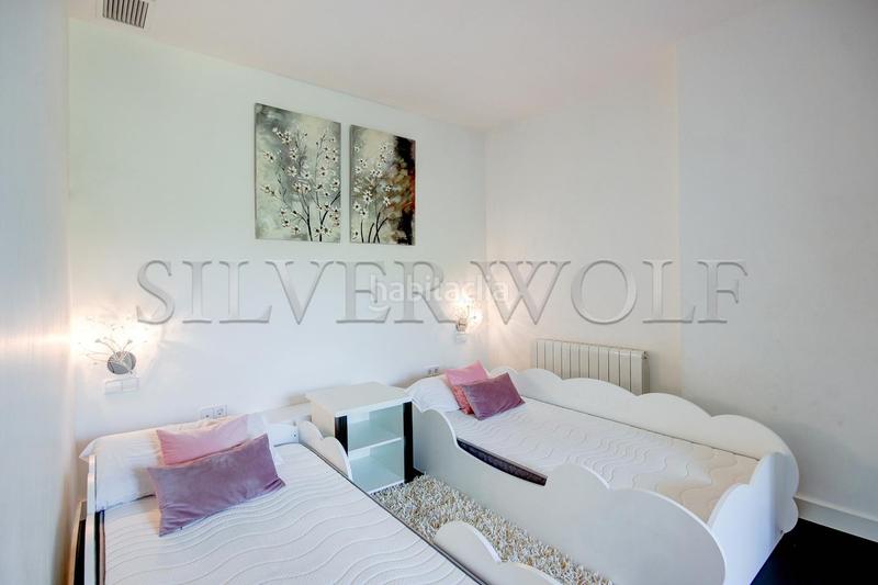 Foto d5072a0b-5c6c-4cc4-98b8-3d3e2d739ad5. Casa nivel superior en Gava Mar Gavà