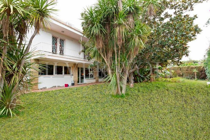 Foto 395ab0ed-89ab-40e4-b9b5-72cc44253d39. House with heating parking pool in El Poal Castelldefels