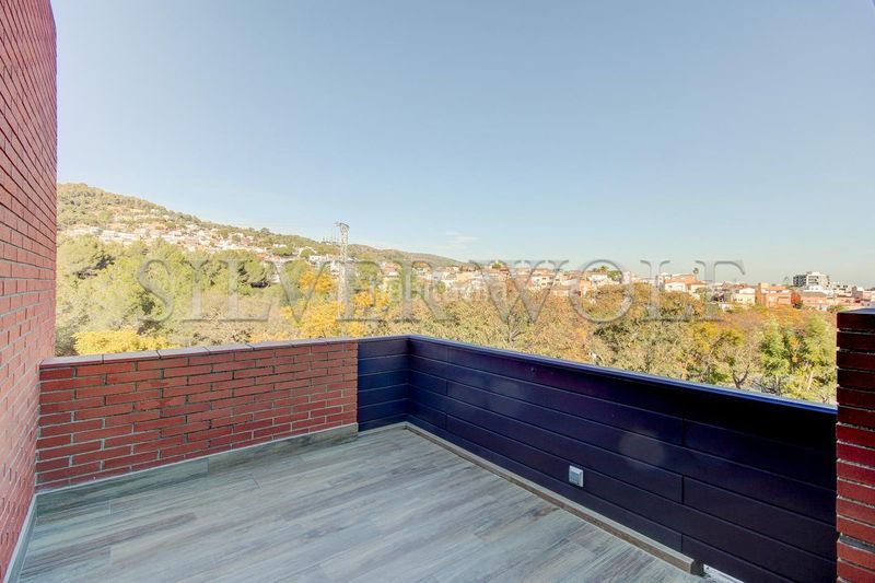 Foto 831c7c34-5081-4808-9456-69f3028a4833. Casa amb calefacció aparcament piscina a Torrent Ballester Viladecans