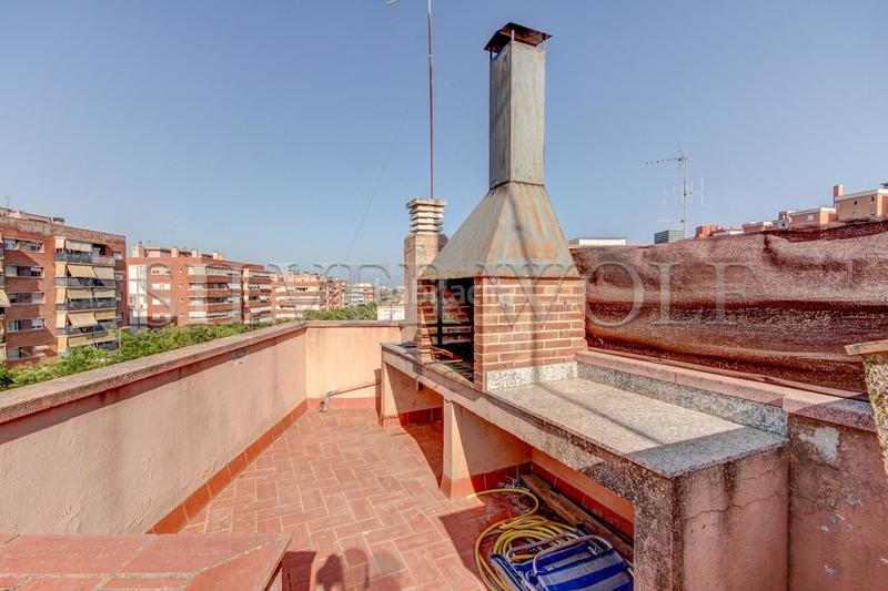 Foto 204b098c-ce06-4569-b30f-9361e77cb4cc. Casa amb calefacció aparcament a Can Tintorer-Can Tries Gavà