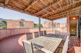 Casa  De la riera de sant llorenç. Esquinera de ensueño