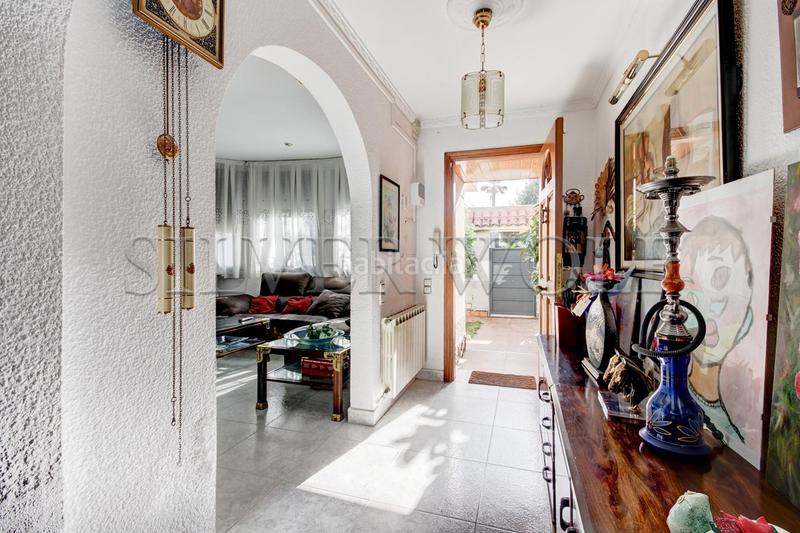 Foto 84c3746c-eceb-4e31-94ec-6bd7eb0f184f. Maison avec chauffage parking piscine dans Lluminetes Castelldefels