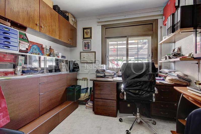 Foto a97f095b-c833-494b-9cd3-ee11c3e74ed4. Maison avec chauffage parking piscine dans Lluminetes Castelldefels