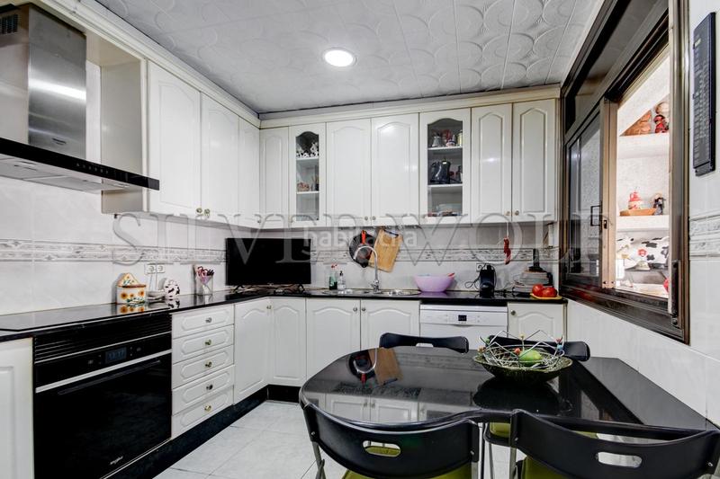 Foto ab844d21-36d8-4cae-8b97-15196144883c. Maison avec chauffage parking piscine dans Lluminetes Castelldefels