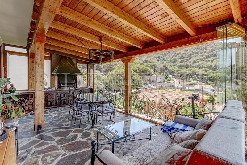 Foto e4078187-1724-4766-bee9-2223fd459e86. Haus mit heizung pool in Sant Fost de Campsentelles