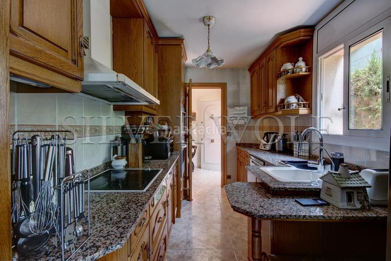 Foto f2005ec5-8966-483e-aa63-1aa8022c98f6. Haus mit heizung pool in Sant Fost de Campsentelles