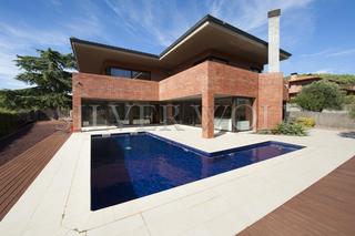 Maison à Begues. Oasis de paz
