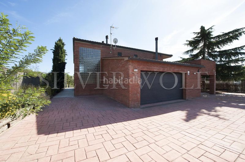 Foto afc83aab-4ab1-4463-b13e-4482353c37ef. Casa amb calefacció aparcament piscina a Begues