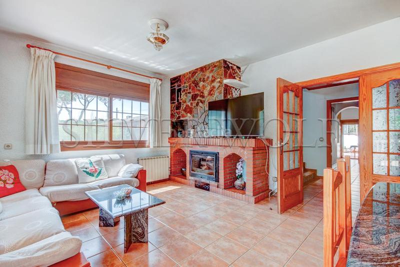 Foto 8fee92e0-eff3-462e-a5fa-906e6d075cd9. Maison avec chauffage parking piscine dans Vilanova del Vallès