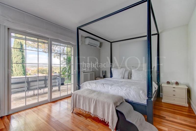 Foto b01b3ca0-7ce1-4380-b412-2aa50f6cb011. Casa amb calefacció aparcament piscina a Valldoreix Sant Cugat del Vallès