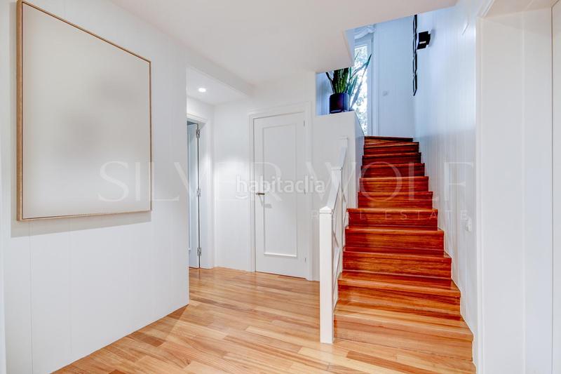 Foto e44ec1ec-bd4f-4cf4-9886-8f6243b02116. Casa amb calefacció aparcament piscina a Valldoreix Sant Cugat del Vallès