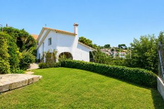 Haus  Josep pla. Paz y armonia