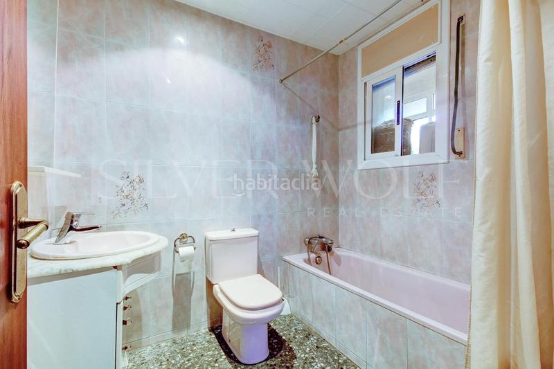 Foto c4de8649-2501-4fa0-8192-13006693630e. Haus mit heizung parking in Urbanitzacions Argentona