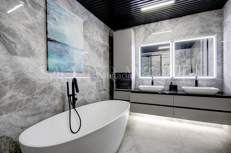 Foto 7c9b1d9f-c858-433a-9267-9413a716afe1. Maison avec chauffage parking piscine dans Montmar Castelldefels