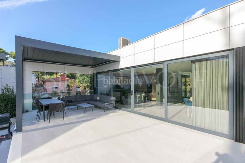 Foto 8adcb7ce-483d-4d46-9cb7-b5b4890a5b3f. Maison avec chauffage parking piscine dans Montmar Castelldefels