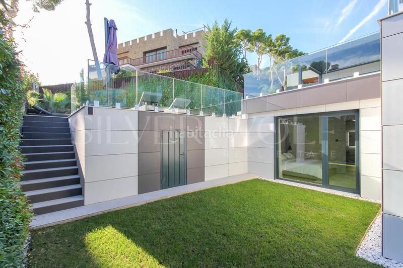 Foto cd0fec6c-092f-4536-9588-3750d189adf5. Maison avec chauffage parking piscine dans Montmar Castelldefels