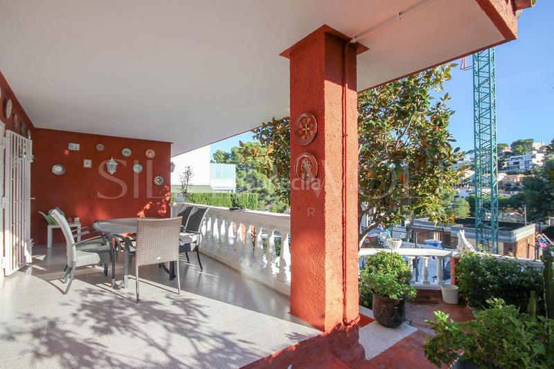 Foto 0b8c9f1a-73b2-4585-b1d7-efc0ee77597b. Casa proyecto de vida en Montmar Castelldefels