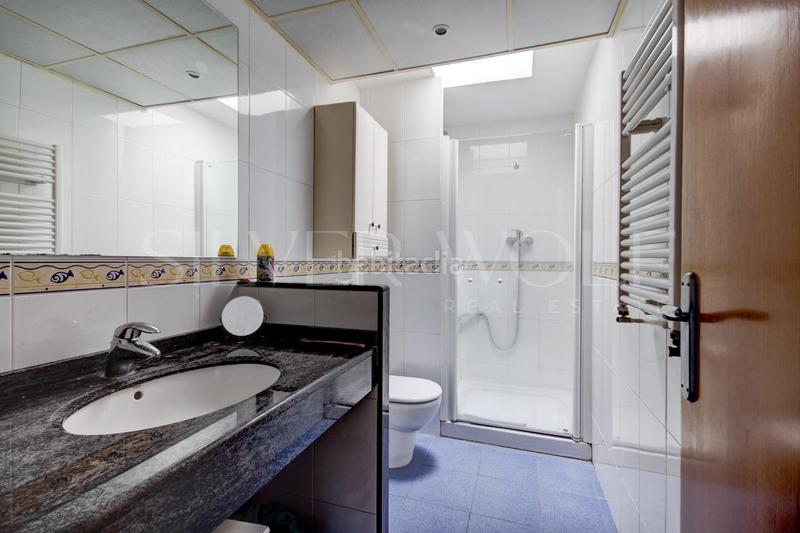 Foto 062ed92f-a5b2-4938-8cee-ab9c749d707f. Piso luz natural en Centre-Estació Gavà