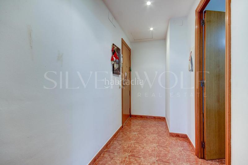 Foto f216cc20-39a7-4b7f-bbe2-7b969a2fbebe. Piso luz natural en Centre-Estació Gavà