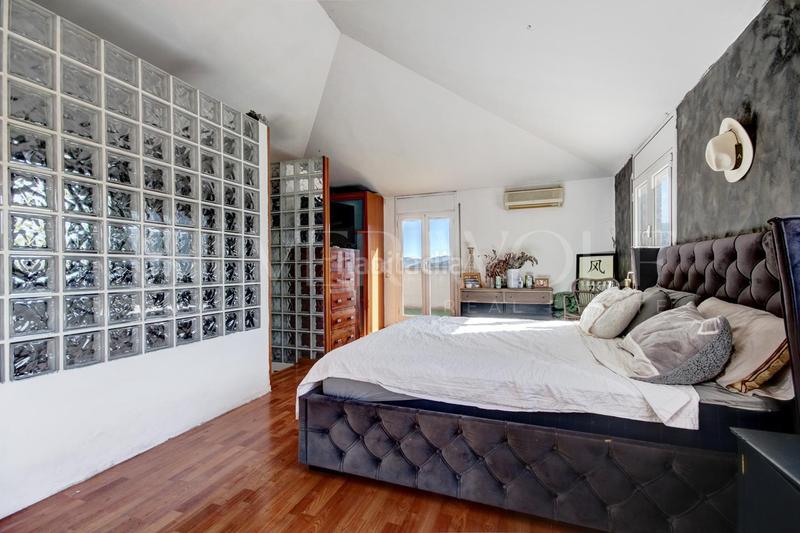 Foto 265d736d-74d2-4128-9f7d-3e19b141391a. Casa con riscaldamento parcheggio piscina in Corbera de Llobregat