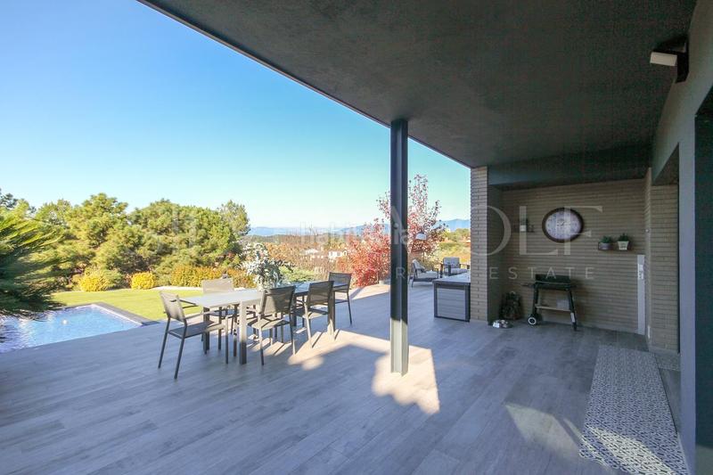 Foto 2641a4be-37d2-465d-ac6f-e4a8f5a2c8aa. Casa diamante en la roca en Roca del Vallès (La)