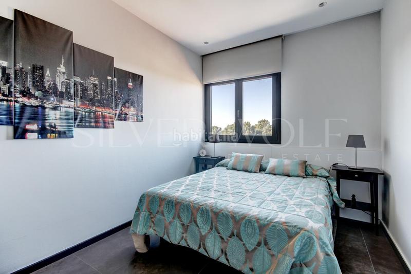 Foto 74c6dc8e-50c0-42fa-88ee-252f306b390b. Casa diamante en la roca en Roca del Vallès (La)