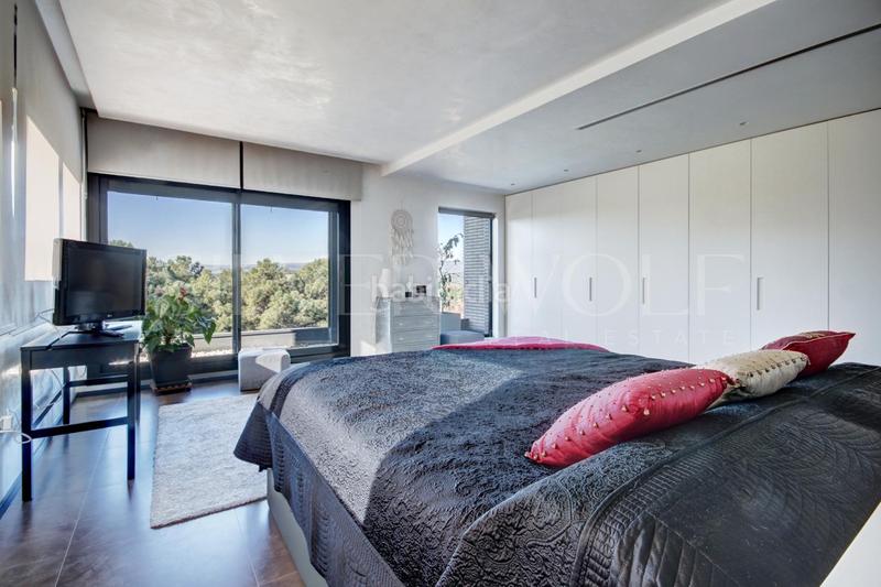 Foto a5cf796e-71a8-42f8-981a-5fec139ab839. Casa diamante en la roca en Roca del Vallès (La)