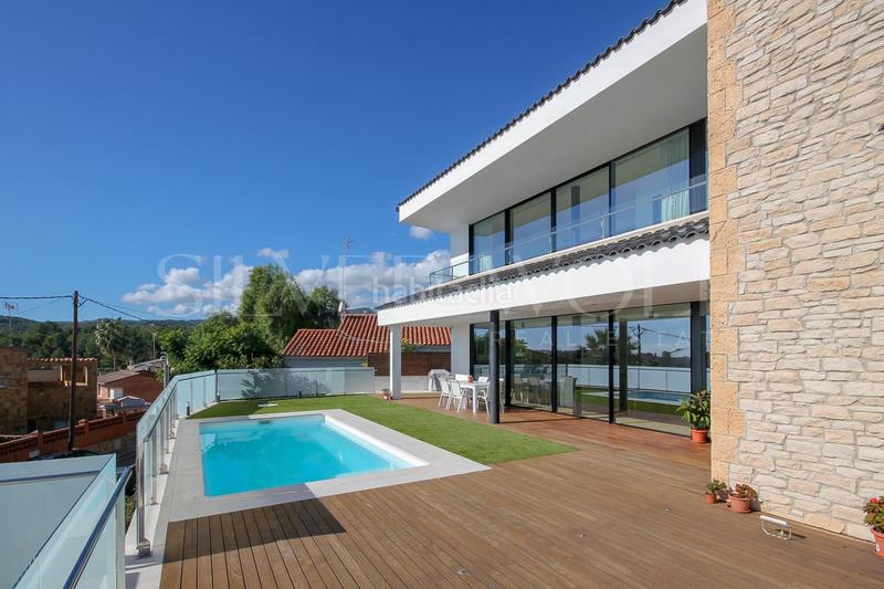 Foto 1ce7dada-5c11-4f36-a940-2a463fdc321e. Haus mit heizung parking pool in Torrent Ballester Viladecans