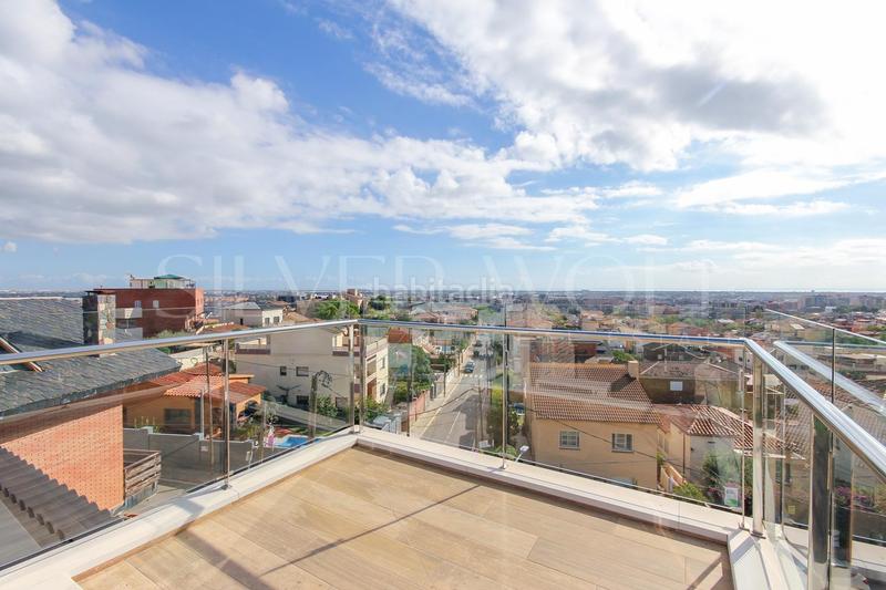 Foto 7da70917-30e6-45d3-b2e6-504ec3741b7e. Haus mit heizung parking pool in Torrent Ballester Viladecans