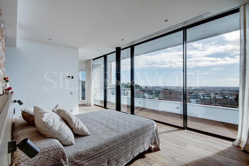 Foto 8d76bd6e-97fd-4e7a-b877-e4c16c7d2e22. Haus mit heizung parking pool in Torrent Ballester Viladecans