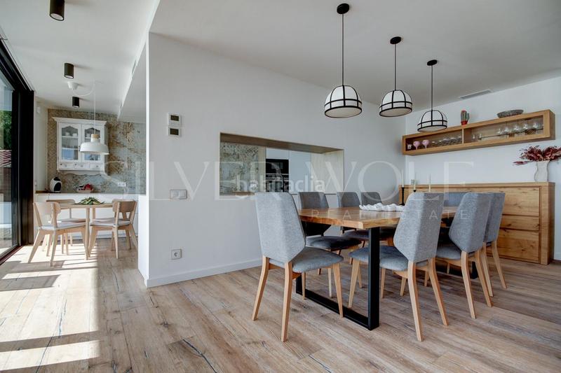 Foto f4ea4f89-8b11-46d1-85e2-ff953c5e52bc. Haus mit heizung parking pool in Torrent Ballester Viladecans