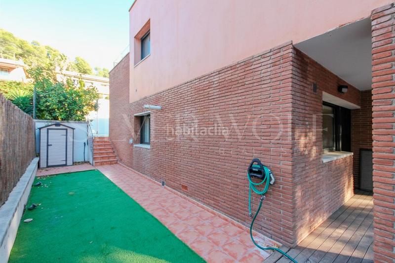 Foto 8a9b553b-0600-4f2f-a071-c6107a5d5794. Towny house with heating parking pool in El Poal Castelldefels