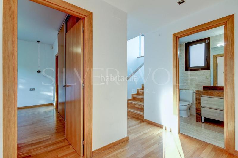 Foto 98c563ce-638c-4d03-8d74-fc83d4b63dec. Towny house with heating parking pool in El Poal Castelldefels