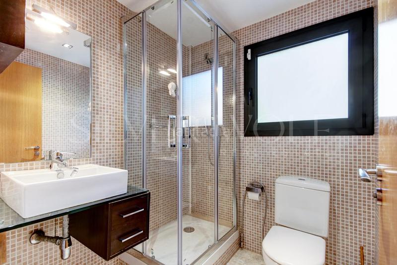 Foto d3f92054-dc8f-4aa2-99d8-4c29391bd0cd. Towny house with heating parking pool in El Poal Castelldefels