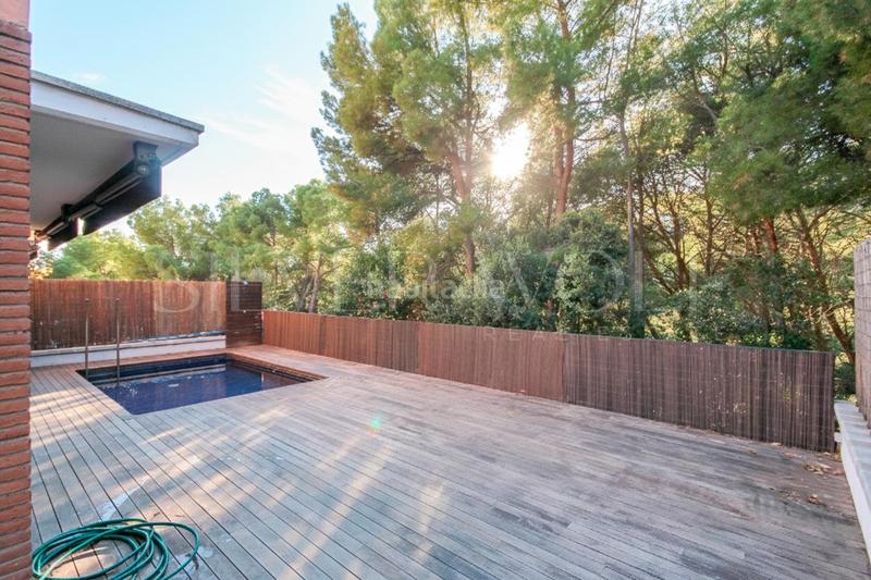 Foto f48b86df-2405-4063-9c69-a8a3bd5d7464. Towny house with heating parking pool in El Poal Castelldefels