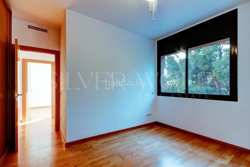 Foto d409edb0-d7c5-4fae-afd9-26866145d757. Towny house with heating parking pool in les botigues de Sitges Sitges