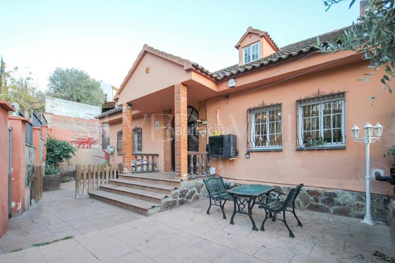 Foto 2ef10076-1034-458e-8b1e-ff7832edcca5. Maison avec chauffage parking piscine dans Sant Fost de Campsentelles