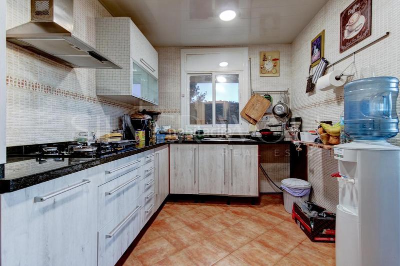 Foto 4929f7af-4f58-4508-bfa4-b1f50fe5abc9. Maison avec chauffage parking piscine dans Sant Fost de Campsentelles