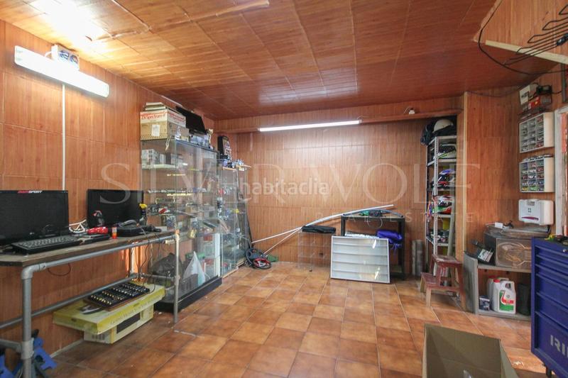 Foto 6ab2cc67-6f65-4f7c-8e70-b999f79cb3c2. Maison avec chauffage parking piscine dans Sant Fost de Campsentelles