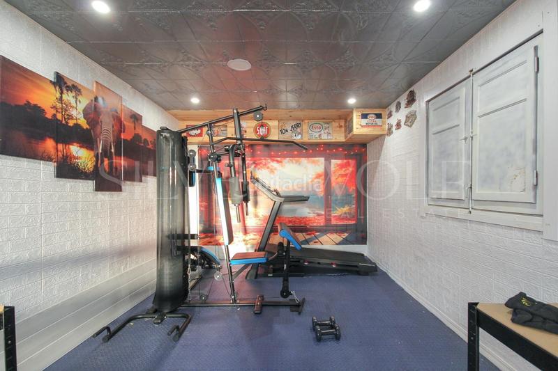 Foto b7f796fb-635a-4a4b-8f9b-7339f061a9b9. Maison avec chauffage parking piscine dans Sant Fost de Campsentelles