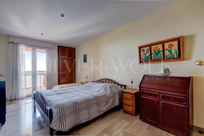 Foto 9040ccce-d39e-4e3e-b674-7f8a0a7be36e. Àtic amb calefacció aparcament piscina a les botigues de Sitges Sitges