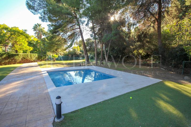 Foto 9c48027f-ee5b-4bc2-a78b-3f40cbb7a7d1. Àtic amb calefacció aparcament piscina a les botigues de Sitges Sitges