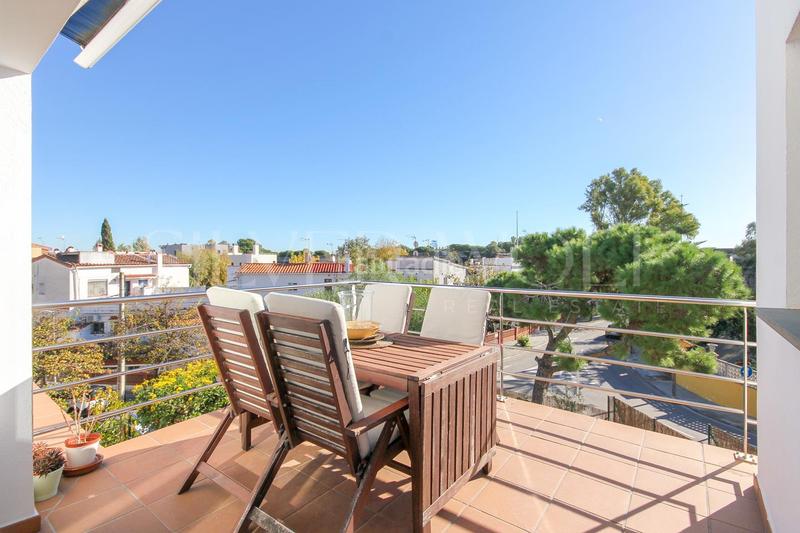 Foto 2f8efbfc-291f-4b0c-a1bd-a9a93e48c1aa. Maison avec chauffage dans Montmar Castelldefels