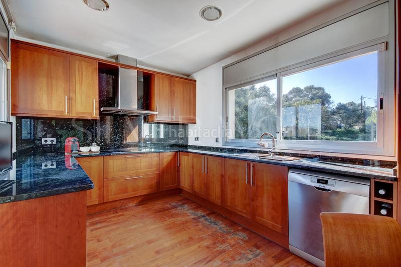 Foto 3f48a6e2-49f6-4f2d-bfea-6ddb0dae5c84. Maison avec chauffage dans Montmar Castelldefels