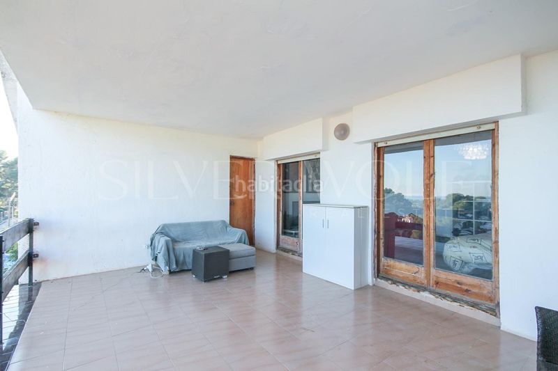 Foto 742a7699-5830-448c-b7e4-146fb4bc0f82. Casa amb calefacció aparcament piscina a Montmar Castelldefels